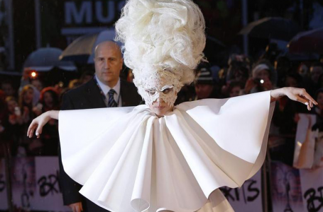 Lady Gaga First on People Magazine’s Best-dressed List