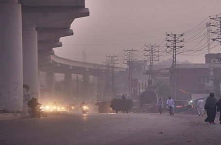 لاہور؛شہر  کی سموگ یہاں کے باسیوں کی 4سال زندگی کم کرسکتی ہے